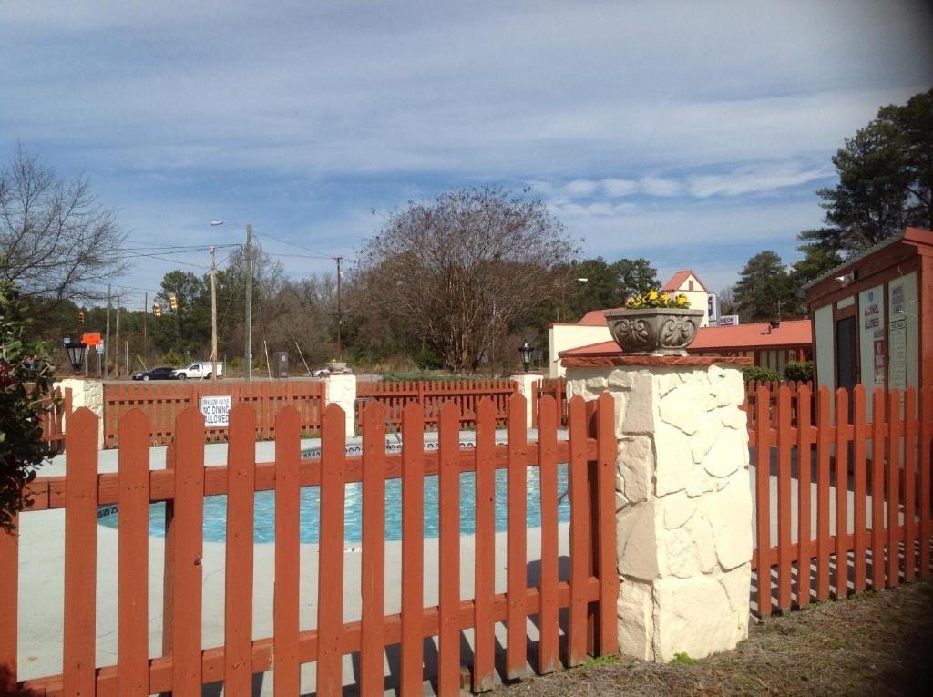 Knights Inn - Cayce ภายนอก รูปภาพ